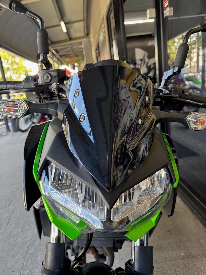 2022 Kawasaki Z400 Z 400 Green
