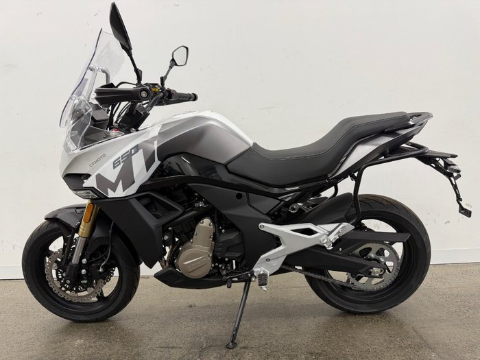 2023 CFMOTO 650MT ABS NEBULA WHITE