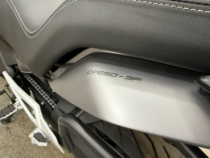 2023 CFMOTO 650MT ABS NEBULA WHITE