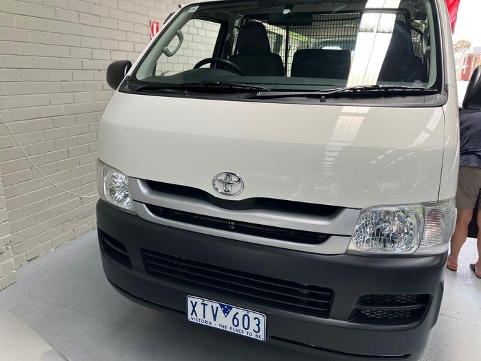 2010 Toyota Hiace TRH201R MY10 French Vanilla