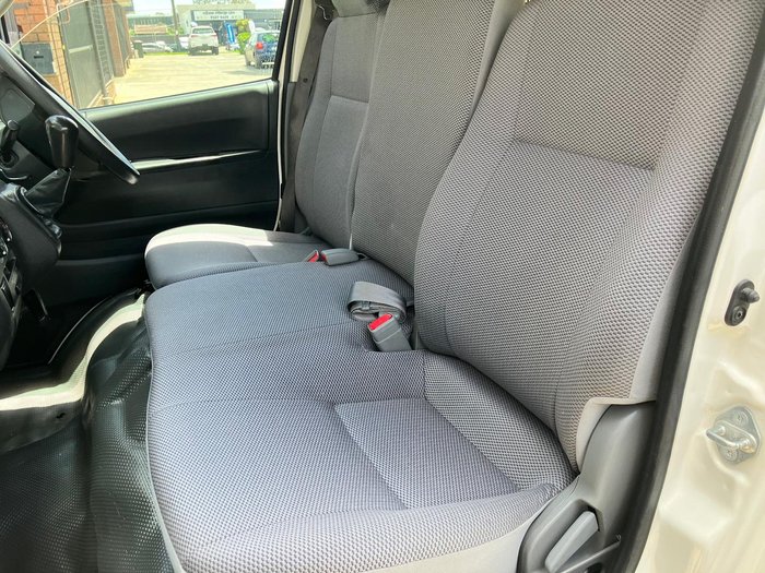 2010 Toyota Hiace TRH201R MY10 French Vanilla