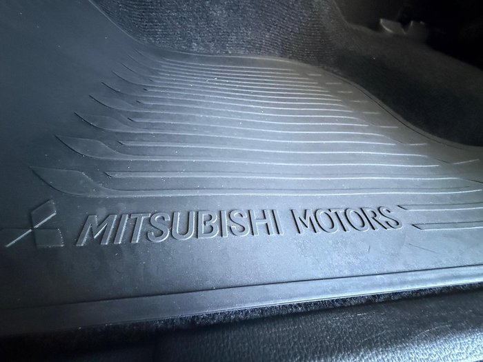 2022 Mitsubishi Pajero Sport GSR