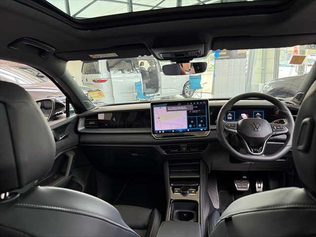 2025 Volkswagen TAYRON R-LINE