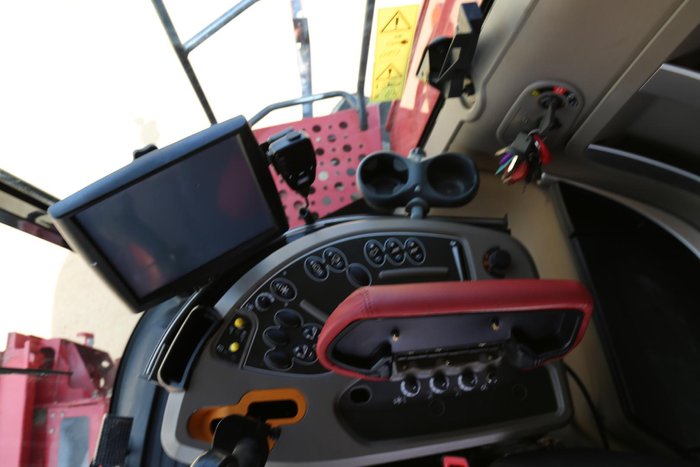 2019 CASE IH 7150 Combine Harvester (Class Vii) 