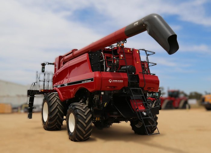 2019 CASE IH 7150 Combine Harvester (Class Vii)