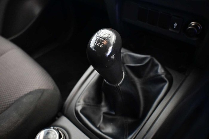 2015 Mitsubishi Triton GLX