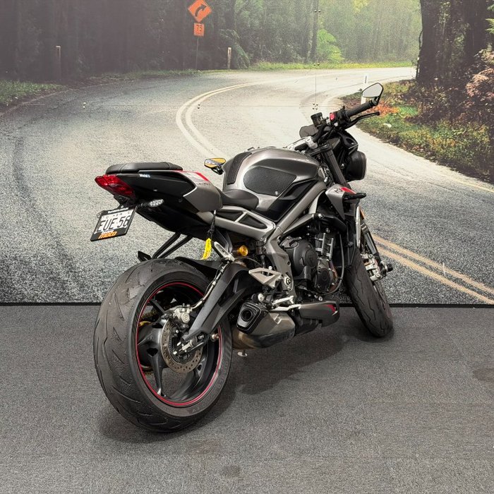 2021 Triumph 2021 TRIUMPH 675CC DAYTONA 675 SPORTS GREY/RED