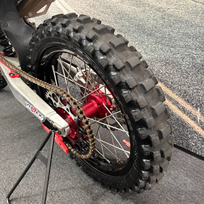 2011 Honda CRF450R Red