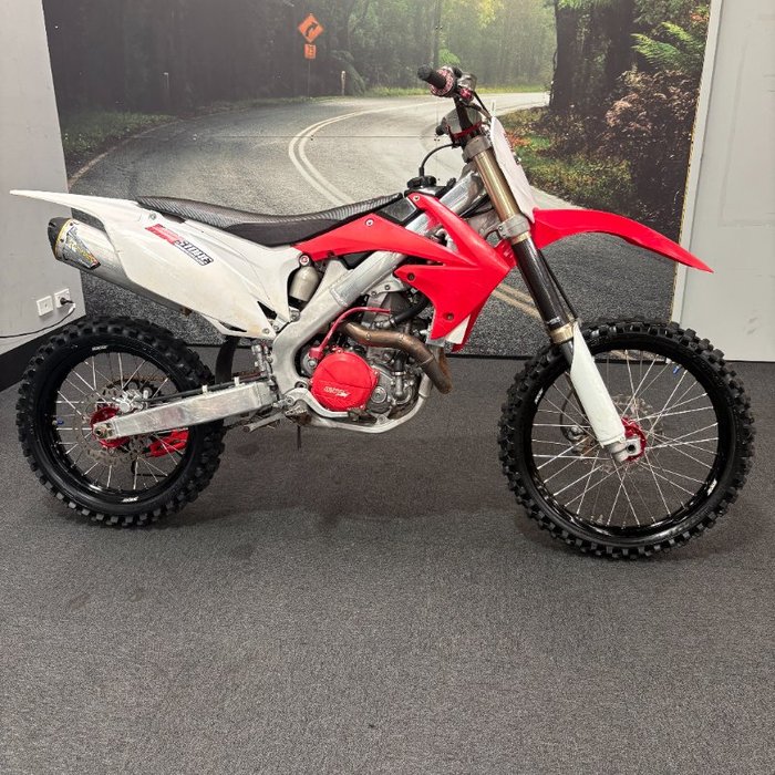 2011 Honda CRF450R Red