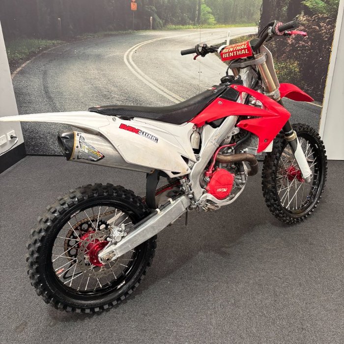 2011 Honda CRF450R Red