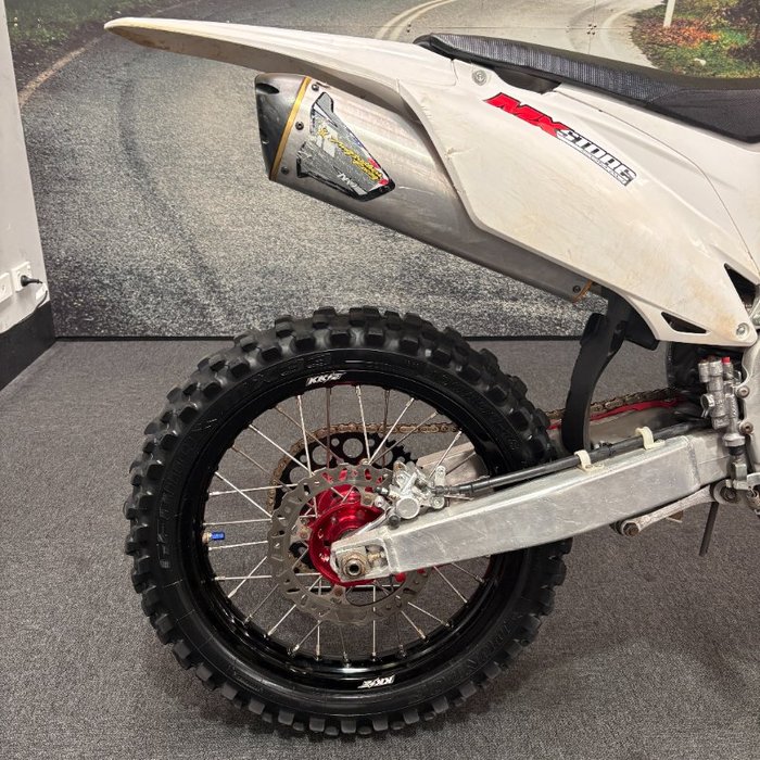 2011 Honda CRF450R Red