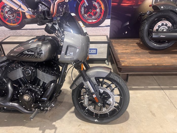 2025 Indian SPORT CHIEF RT BLACK