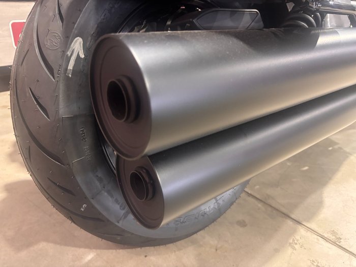 2025 Indian SPORT CHIEF RT BLACK