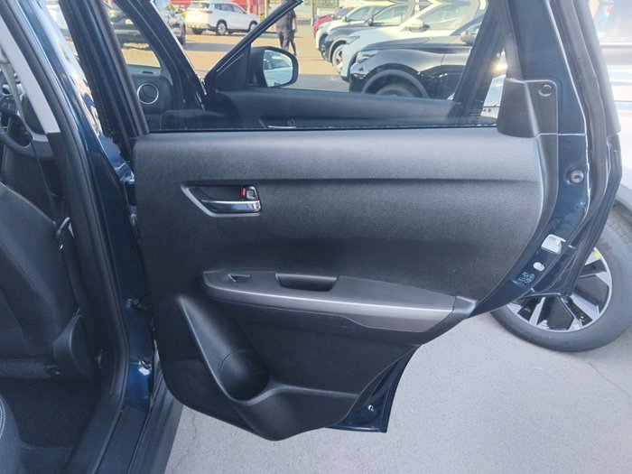 2023 Suzuki Vitara (No Badge)