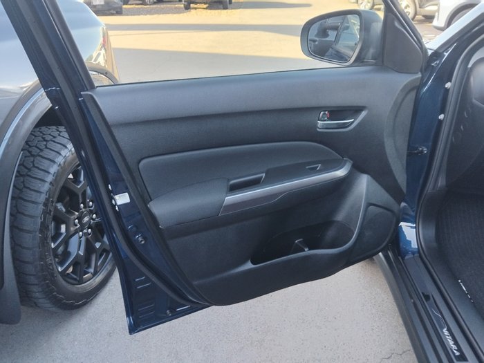 2023 Suzuki Vitara (No Badge)