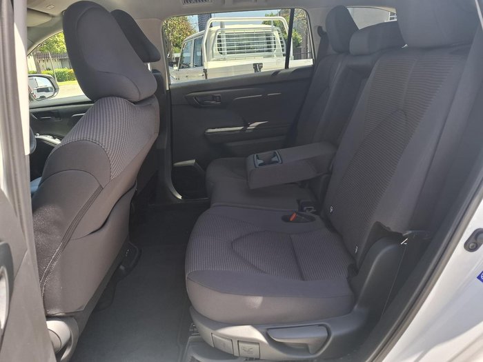 2025 Toyota Kluger GX