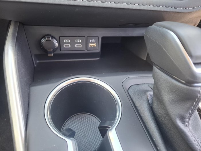 2025 Toyota Kluger GX