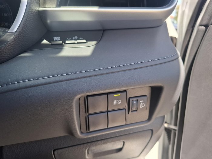 2025 Toyota Kluger GX