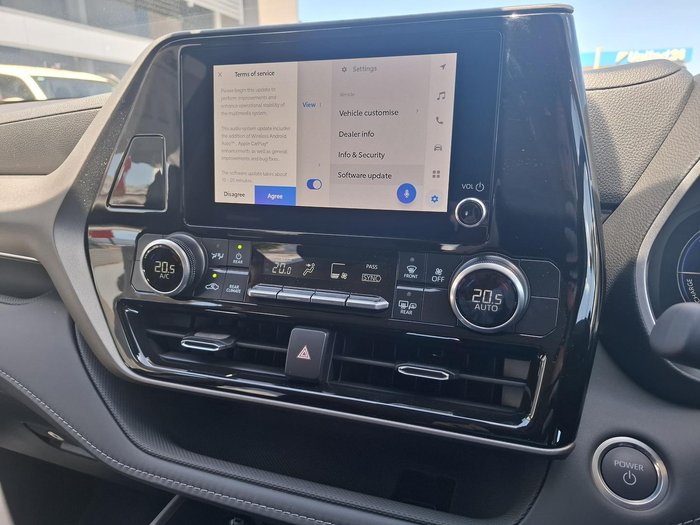 2025 Toyota Kluger GX