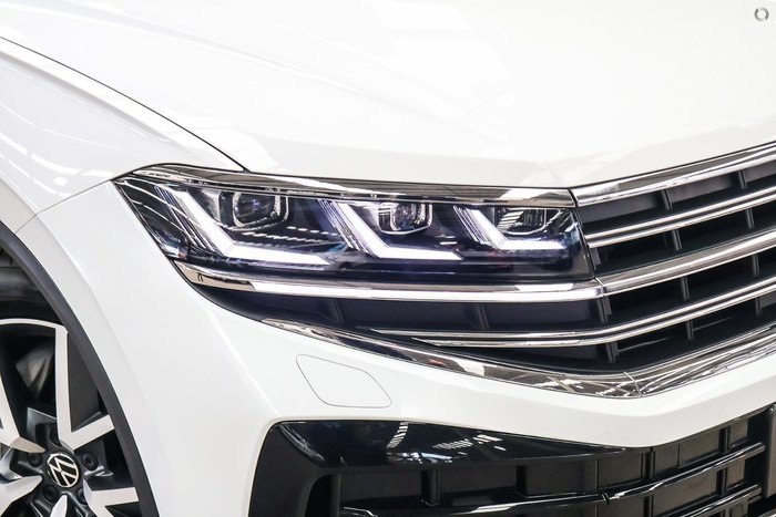 2025 Volkswagen Touareg 210TDI Elegance RC MY25 Four Wheel Drive Pure White
