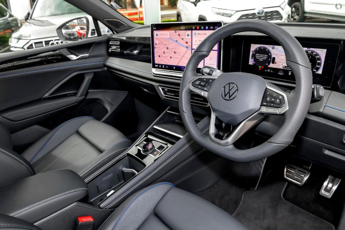 2025 Volkswagen Tiguan 195TSI R-Line CT MY25 Four Wheel Drive Pure White