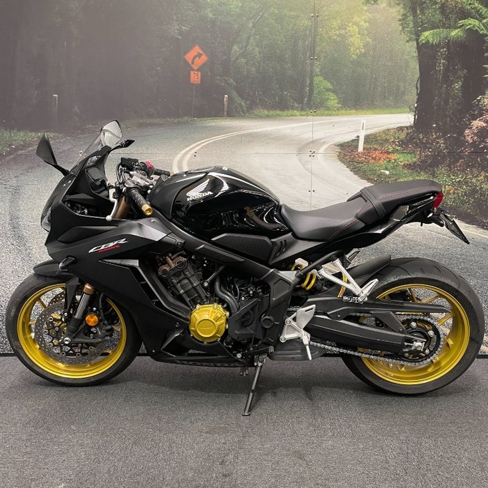 2021 Honda 2021 HONDA 650CC CBR650R SPORTS Black