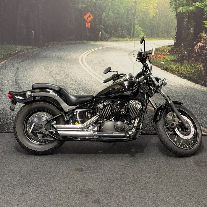 2018 Yamaha XVS650 V-STAR CUSTOM Black