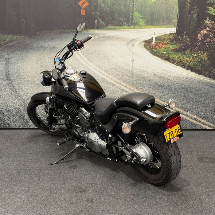 2018 Yamaha XVS650 V-STAR CUSTOM Black