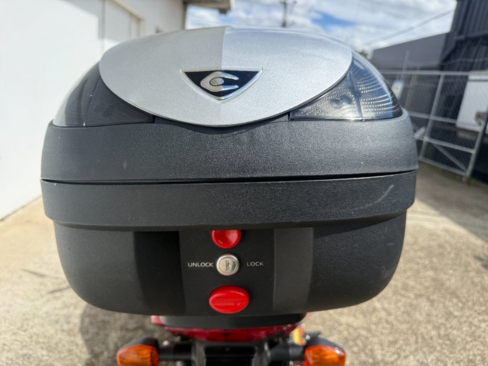 2012 Honda CB400 RED