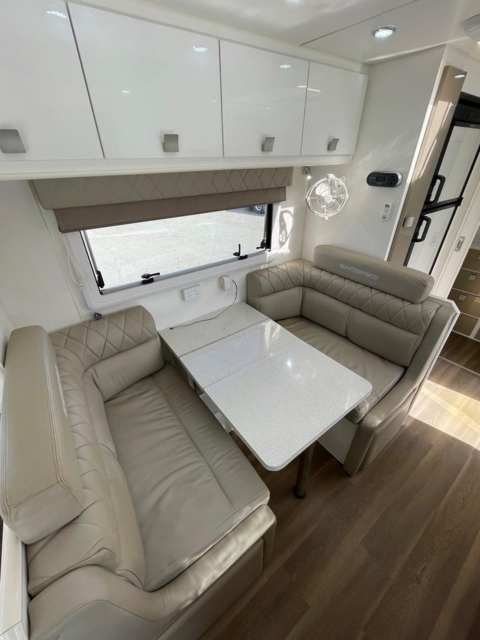 2018 Masterpiece Optimum 208