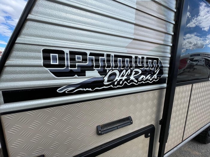 2018 Masterpiece Optimum 208