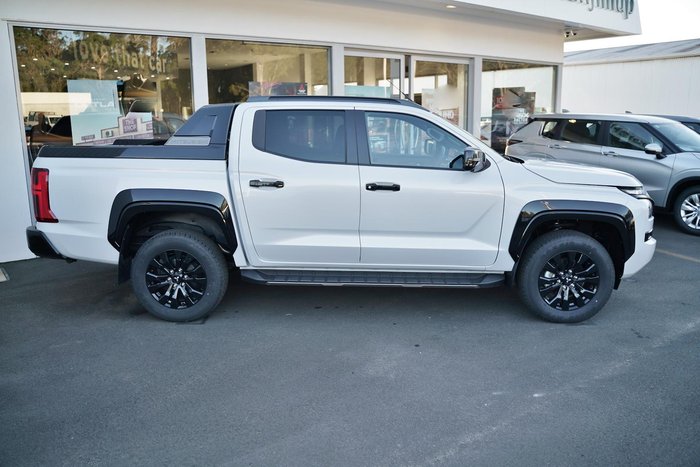 2024 Mitsubishi Triton GSR