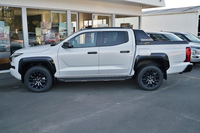 2024 Mitsubishi Triton GSR