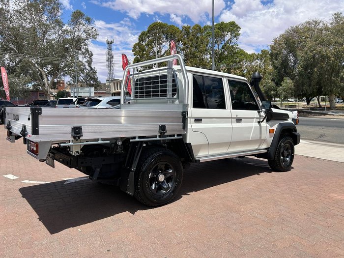 2025 Toyota Landcruiser GXL GDJL79R 4X4 Dual Range French Vanilla