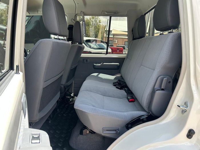 2025 Toyota Landcruiser GXL