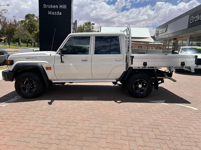 2025 Toyota Landcruiser GXL
