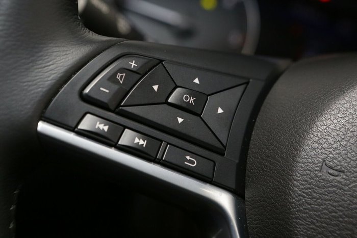 2023 Nissan Navara ST-X