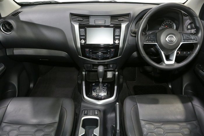 2023 Nissan Navara ST-X