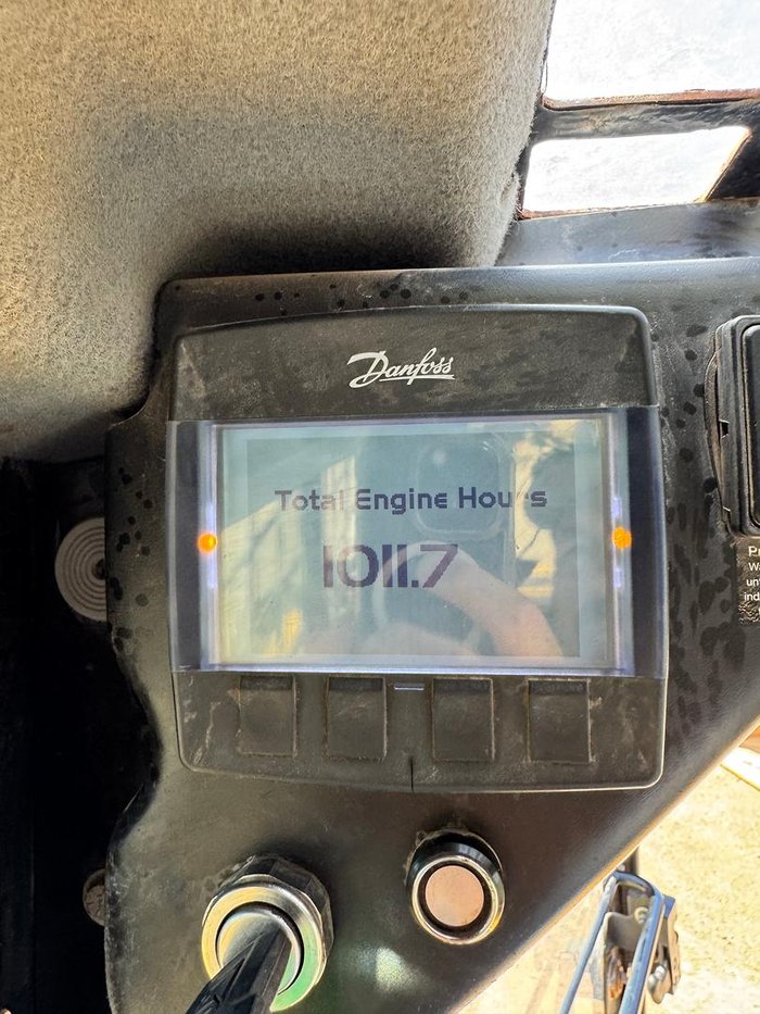 ASV SKID STEER Rt 75 Hd