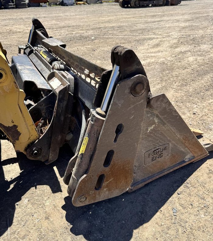 ASV SKID STEER Rt 75 Hd