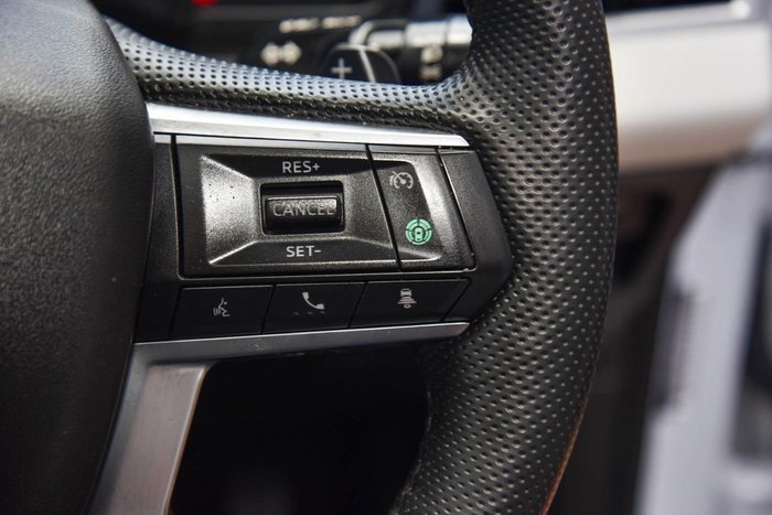 2023 Mitsubishi Outlander Exceed