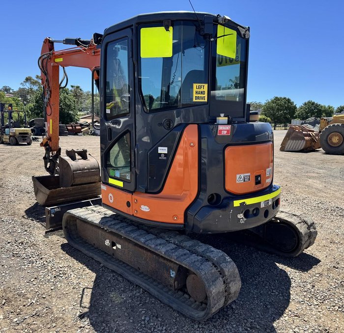 2018 Hitachi Zx55u - 5A