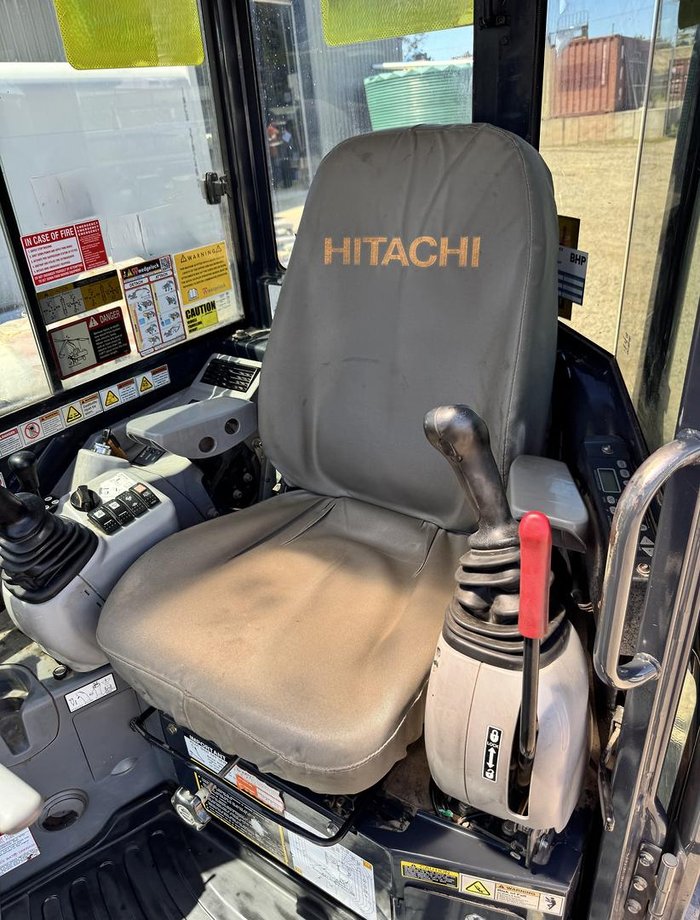 2018 Hitachi Zx55u - 5A
