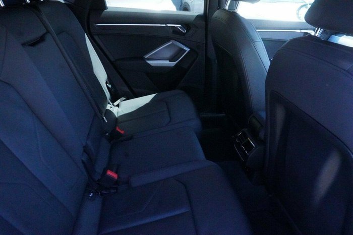 2020 Audi Q3 35 TFSI S line