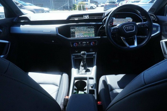 2020 Audi Q3 35 TFSI S line