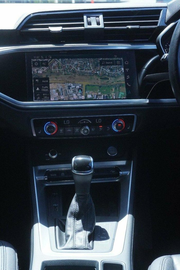 2020 Audi Q3 35 TFSI S line