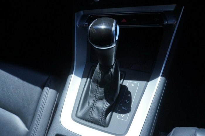 2020 Audi Q3 35 TFSI S line