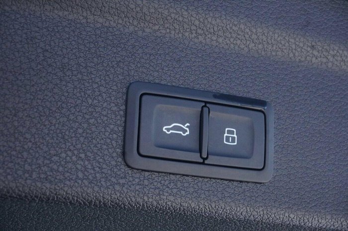 2020 Audi Q3 35 TFSI S line