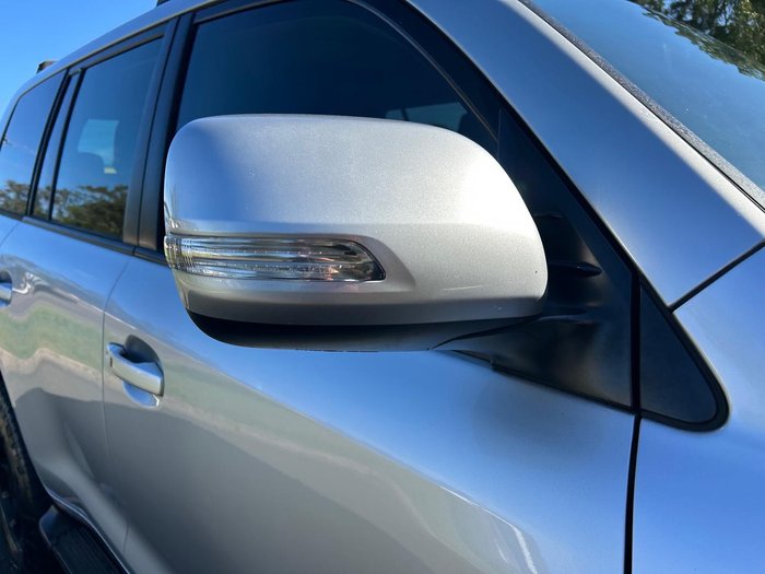 2013 Toyota Landcruiser VX