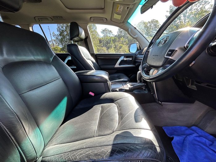 2013 Toyota Landcruiser VX